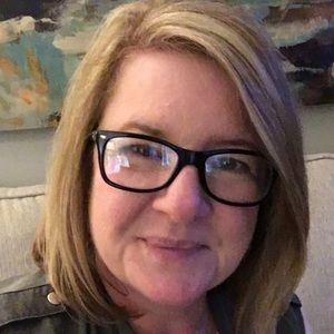 Meet your Posher, Lynn